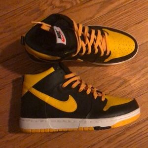 Nike black and yellow high tops